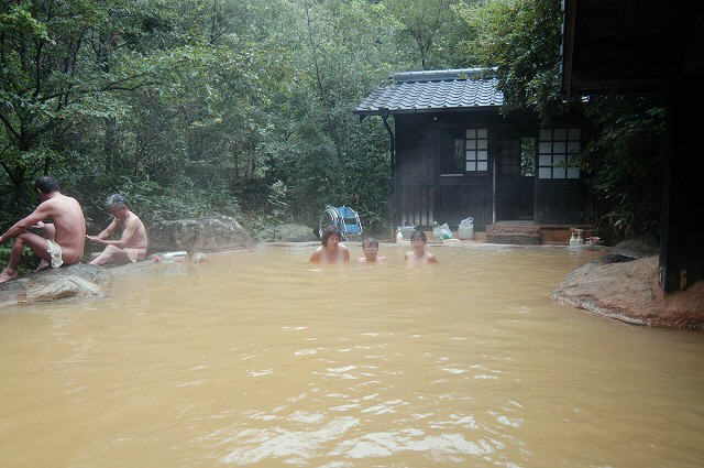 �摜���N���b�N����Ɩ߂�܂��B